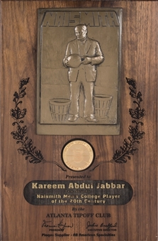 Atlanta Tipoff Club Naismith Men’s Player of the 20th Century Plaque Presented To Kareem Abdul-Jabbar/Lew Alcindor (Abdul-Jabbar LOA)